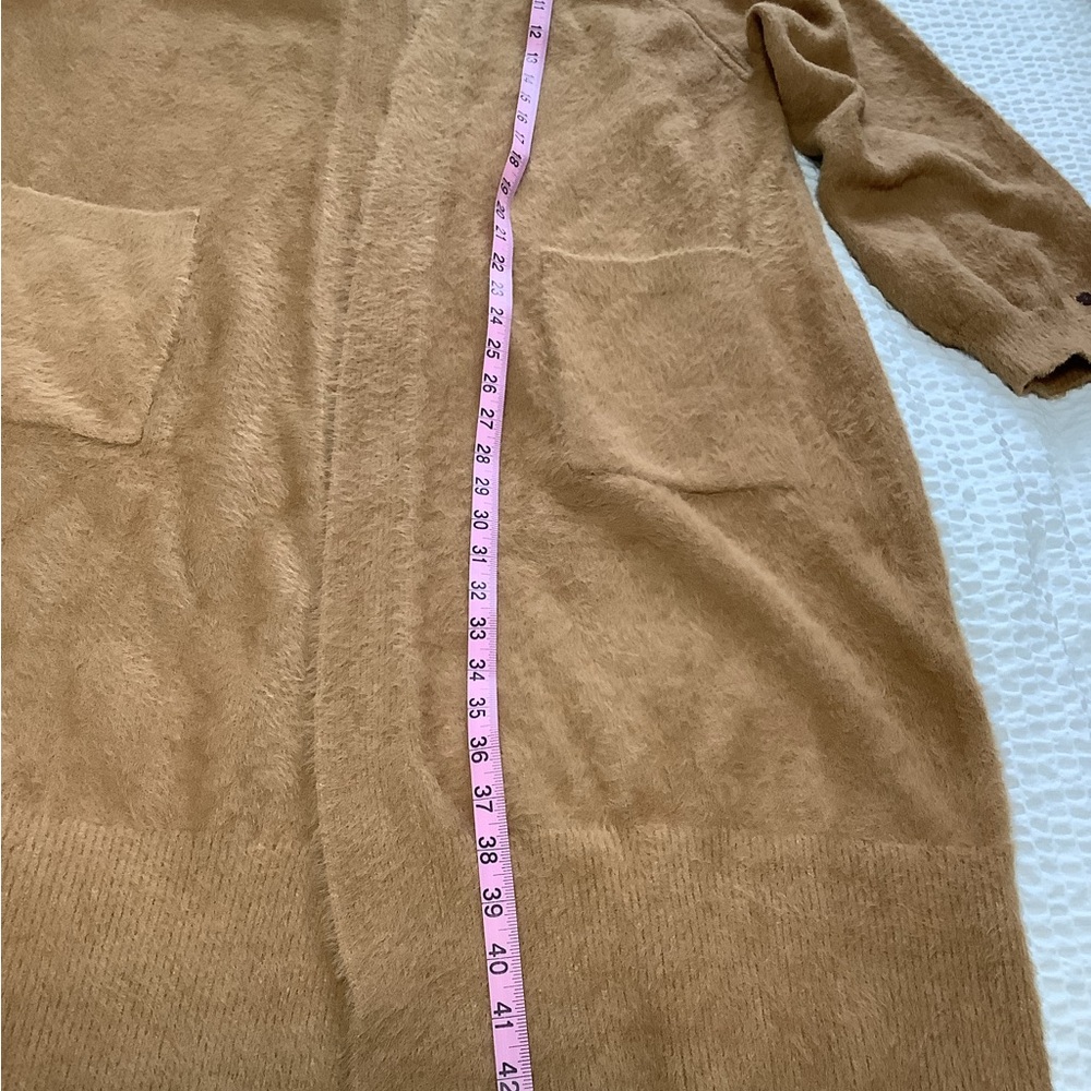 Cozy Tan Cardigan with Pockets - Picture 5 of 8